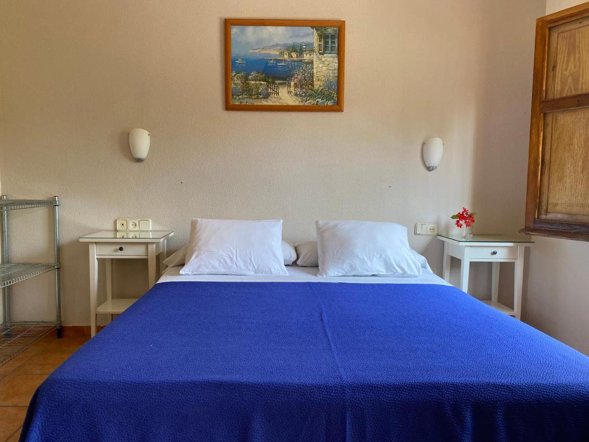 Hostal Moscatel Малага Экстерьер фото